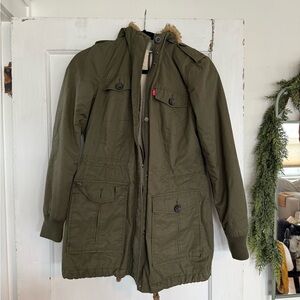 Women’s Levi Green Parka Coat